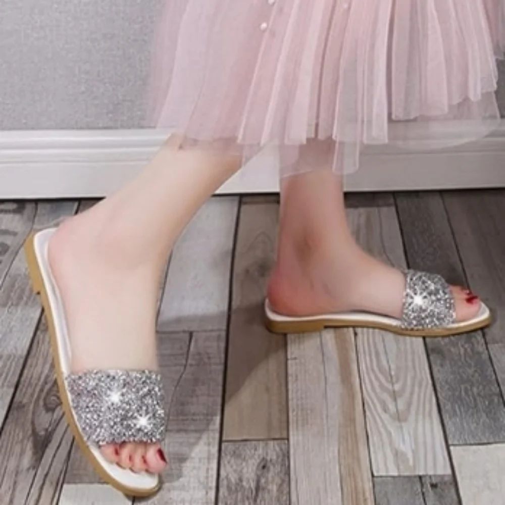 BRAND NEW MADDEN GIRL GLITTET RHINESTONE WOMEN's SANDALS